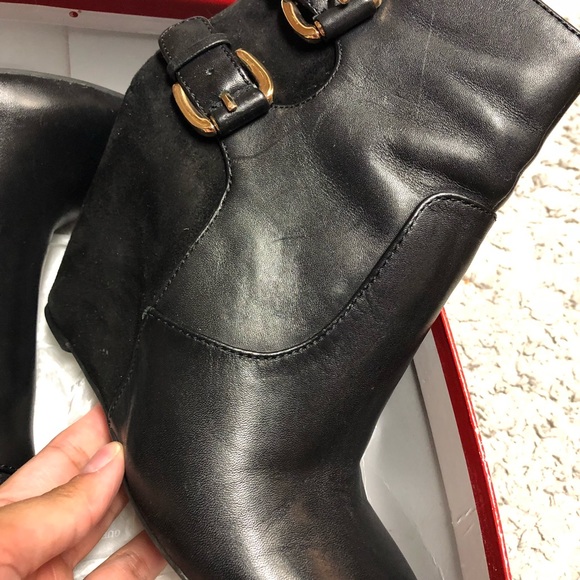 GUESS black bootie - Picture 2 of 8